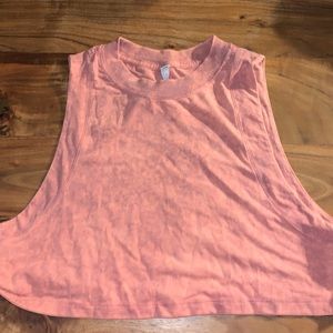 Lululemon cropped muscle tank!!